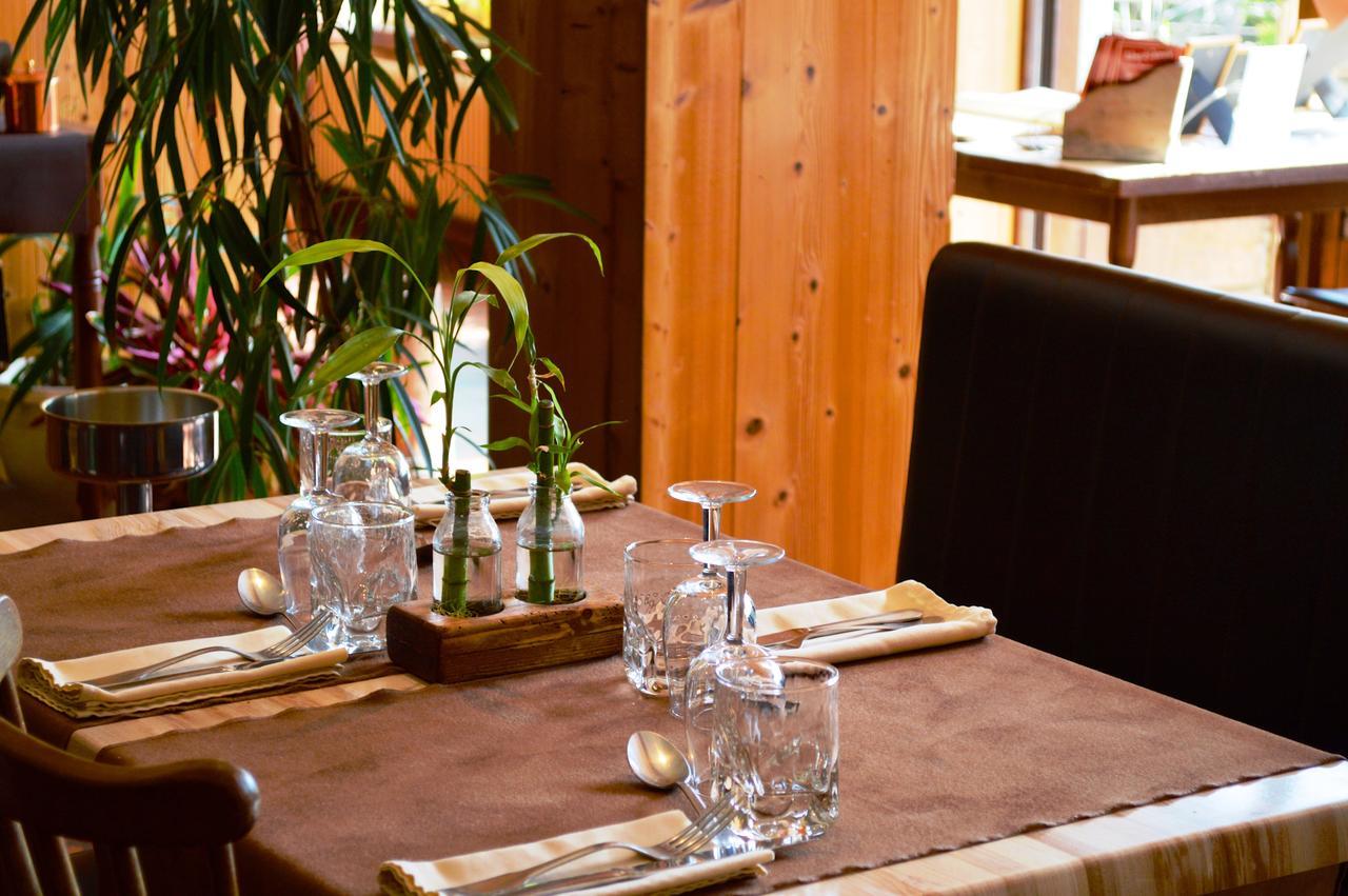 Auberge De Costaroche Albertville Εξωτερικό φωτογραφία